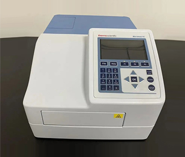 1701413169678307.jpg 酶標(biāo)儀.jpg